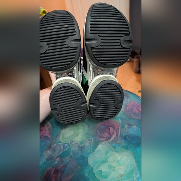 New Michael Kors Olympia Extreme Leather and Scuba Trainer Size 7 - Picture 9 of 10